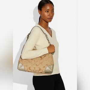 COACH PEYTON HANDBAG